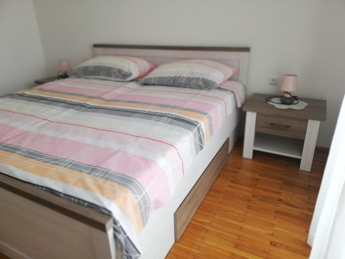 Apartman Broznic Šilo Dış mekan fotoğraf