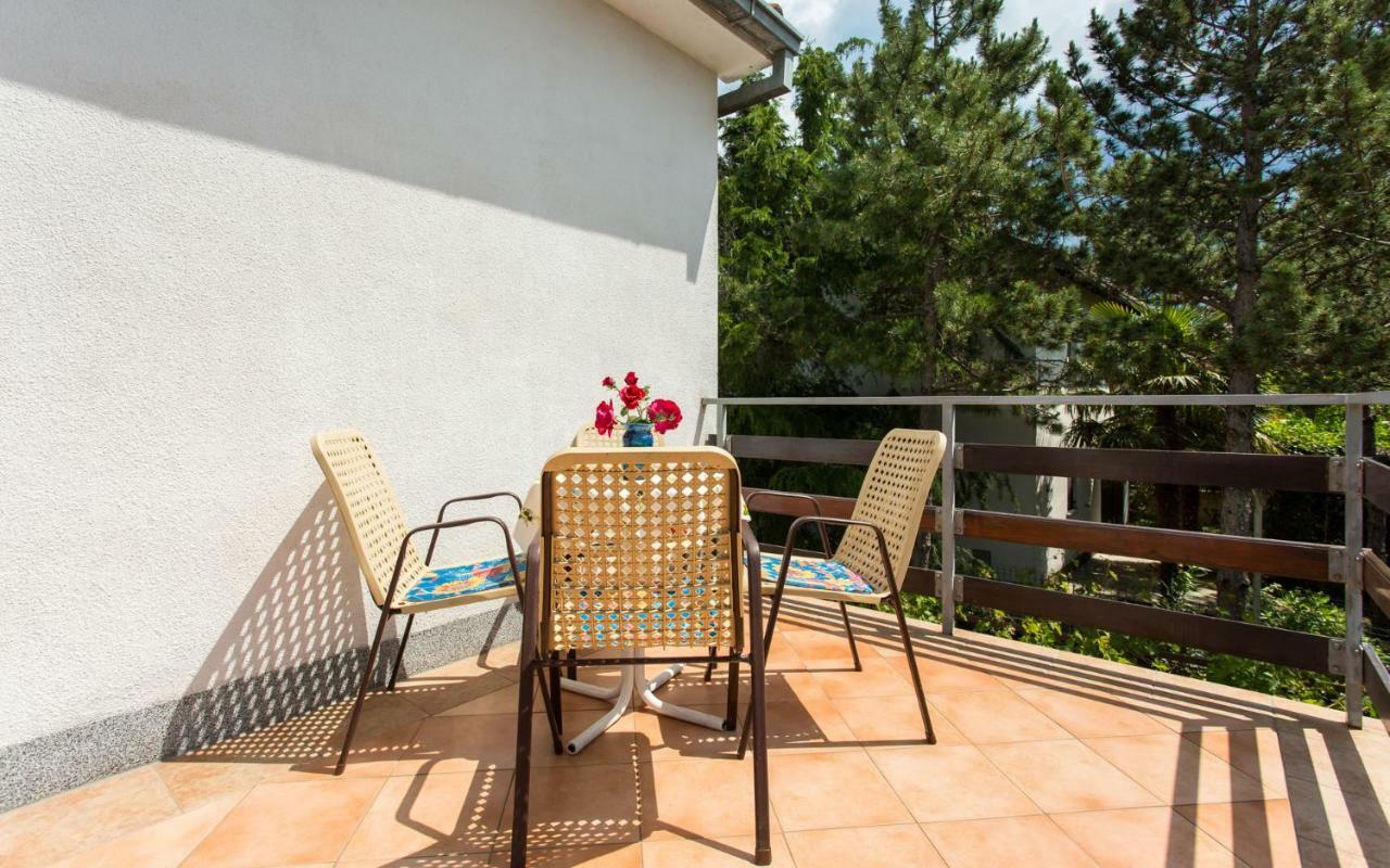 Apartman Broznic Šilo Dış mekan fotoğraf
